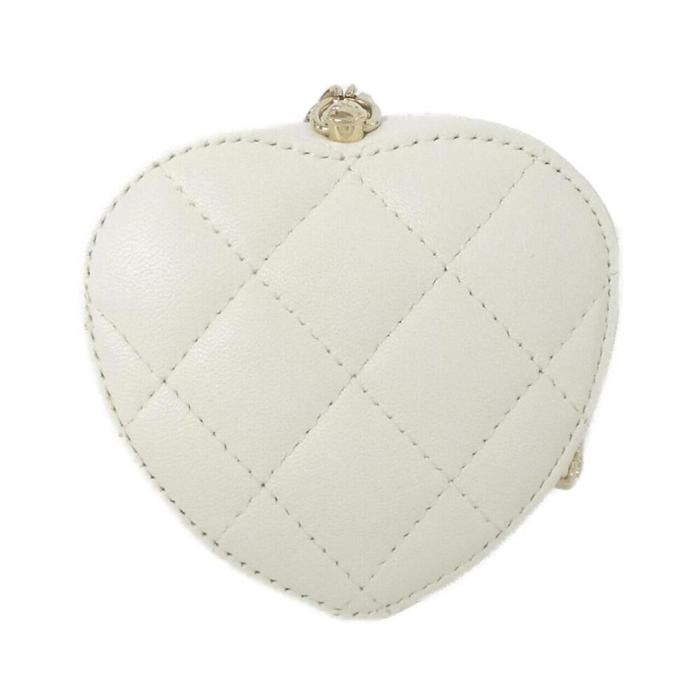 CHANEL White Wallet - Picture 2 of 6